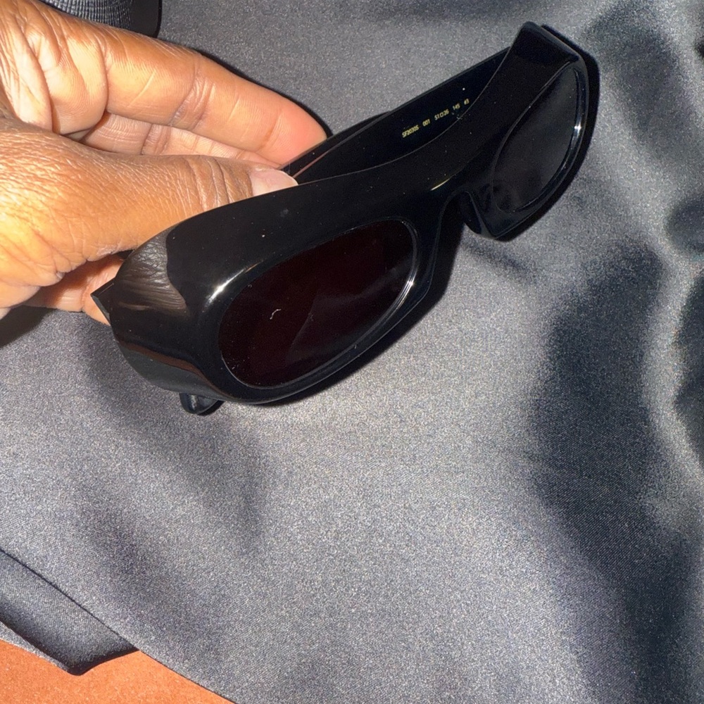 Salvatore Ferragamo Glossy Black Sunglasses Classic Designer Style - Picture 7 of 8